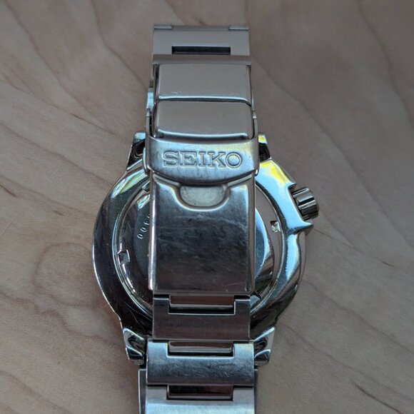 Seiko Monster - Men's Automatic Diver's Stainless Steel Black Dial [SKX779K1] - Picture 4 of 5